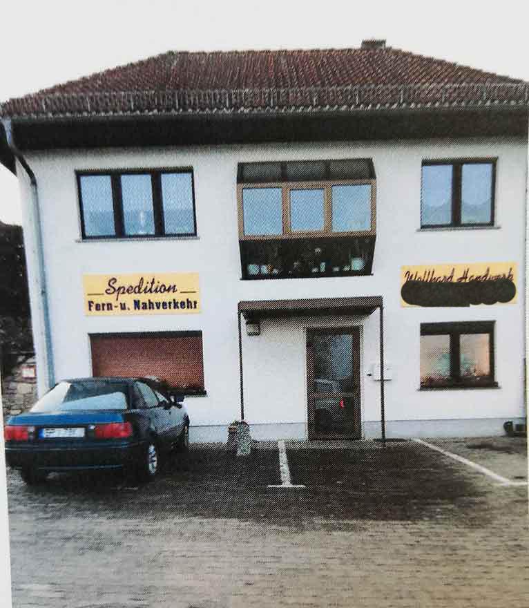 Oßmannstedt, Wohnhaus mit Gewerbe