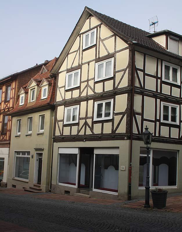 Homberg-Efze, Wohn-und Geschäftshaus